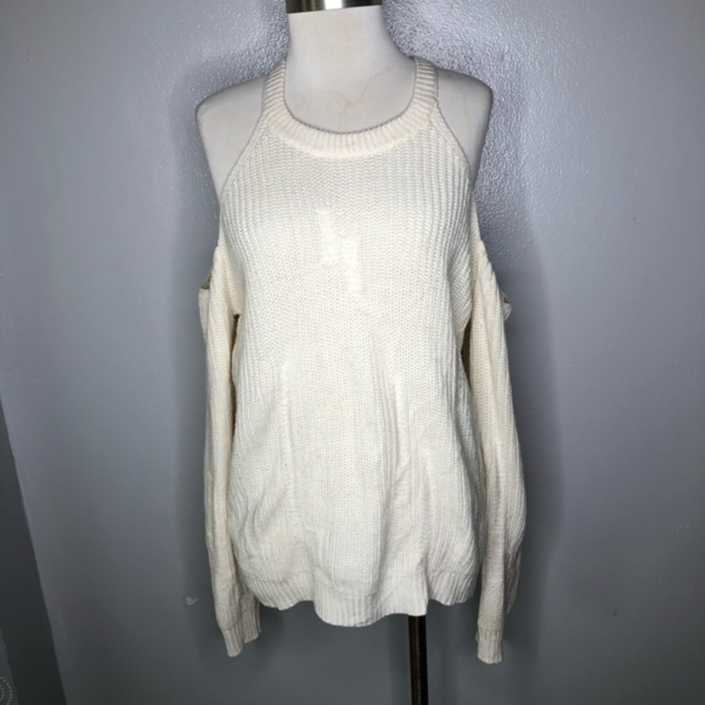 Wyld Hart Cold Shoulder Cream Size Large